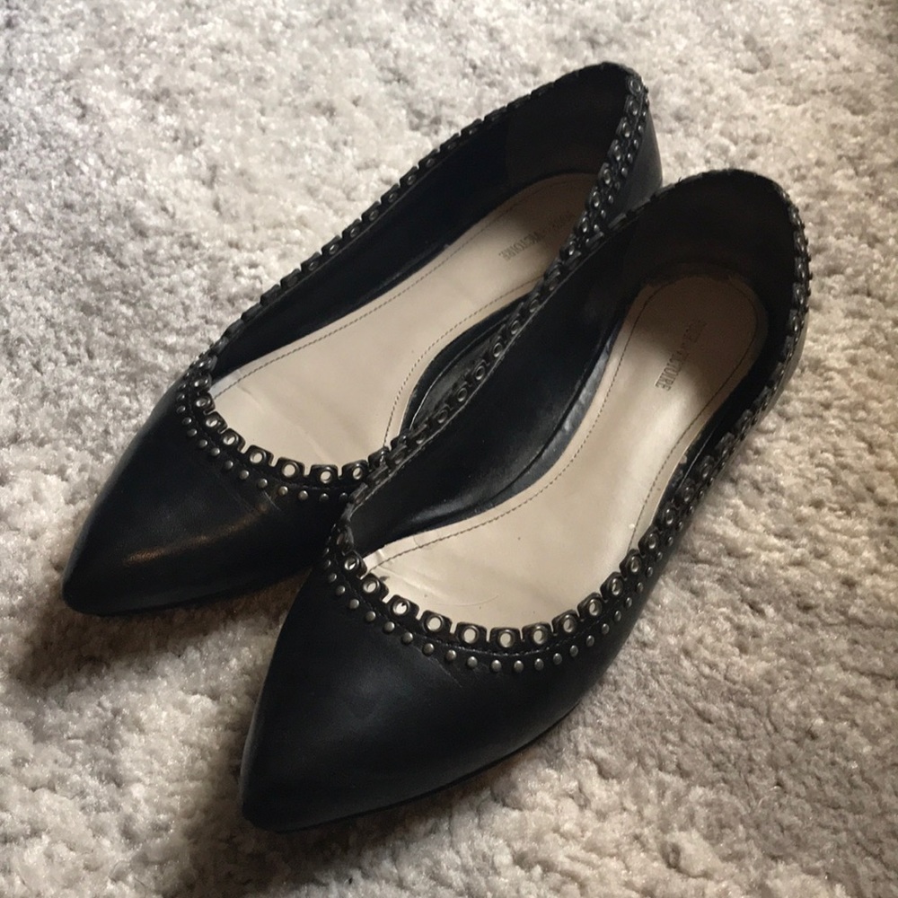 Black pour la victoire pointed flats